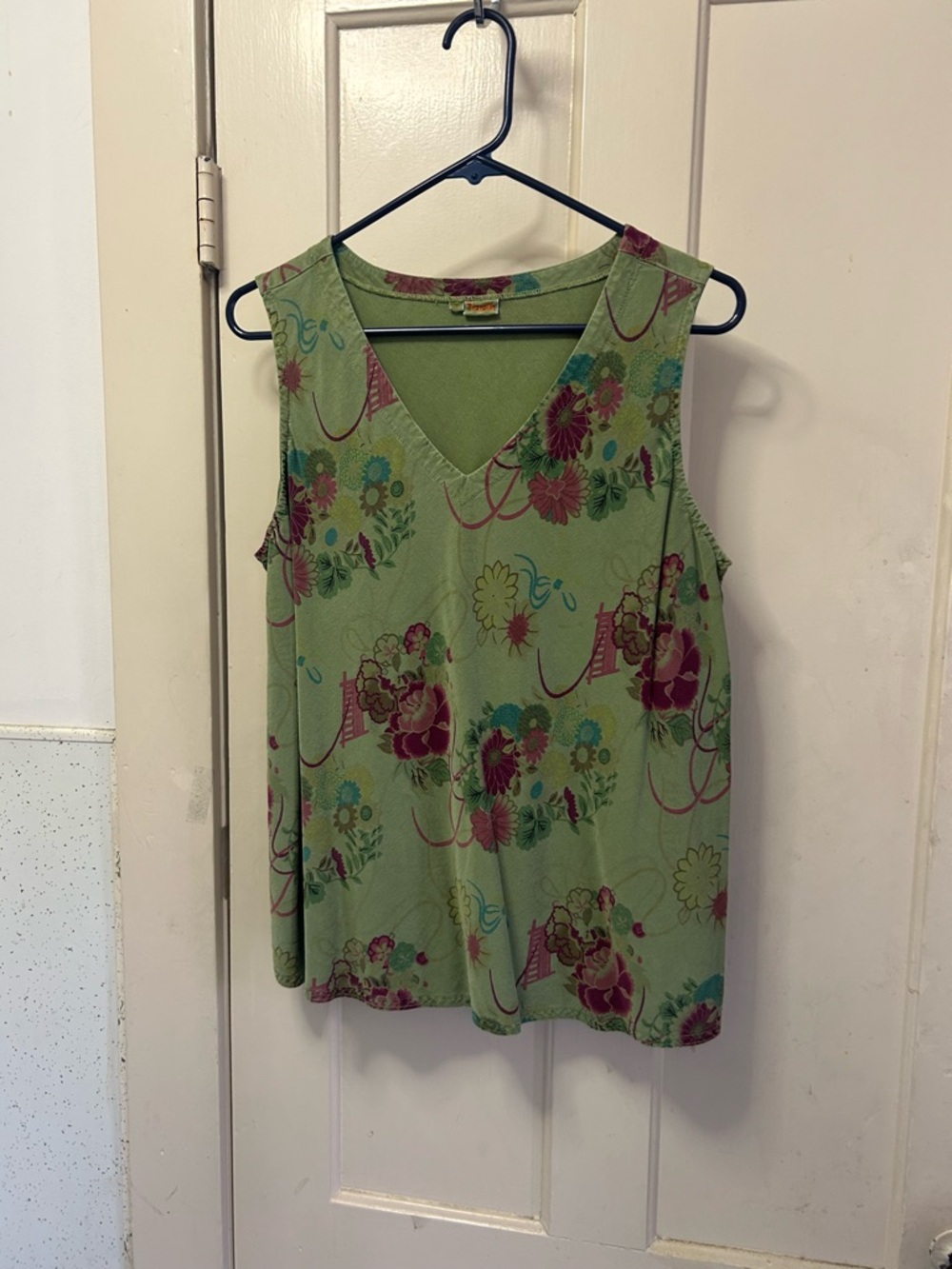 Tianello Green Floral V-Neck Tank Top